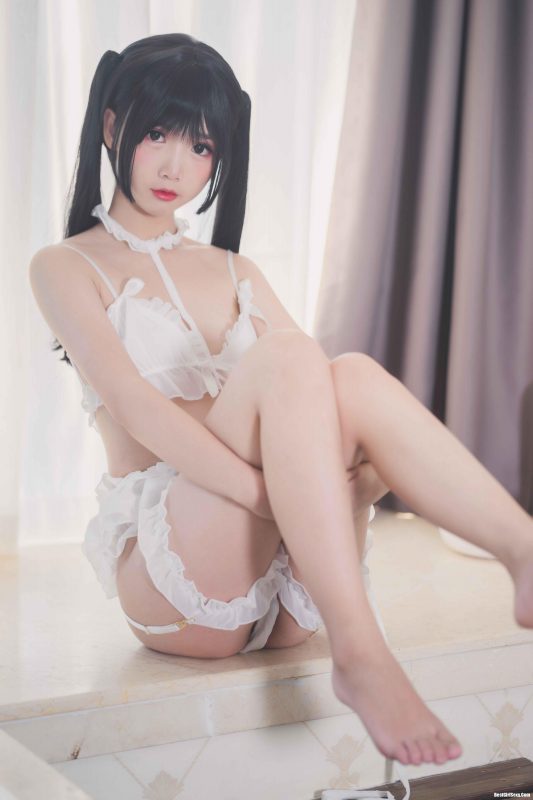 [Coser面饼仙儿] NO.015 The girl in the head white underwear-六月图吧