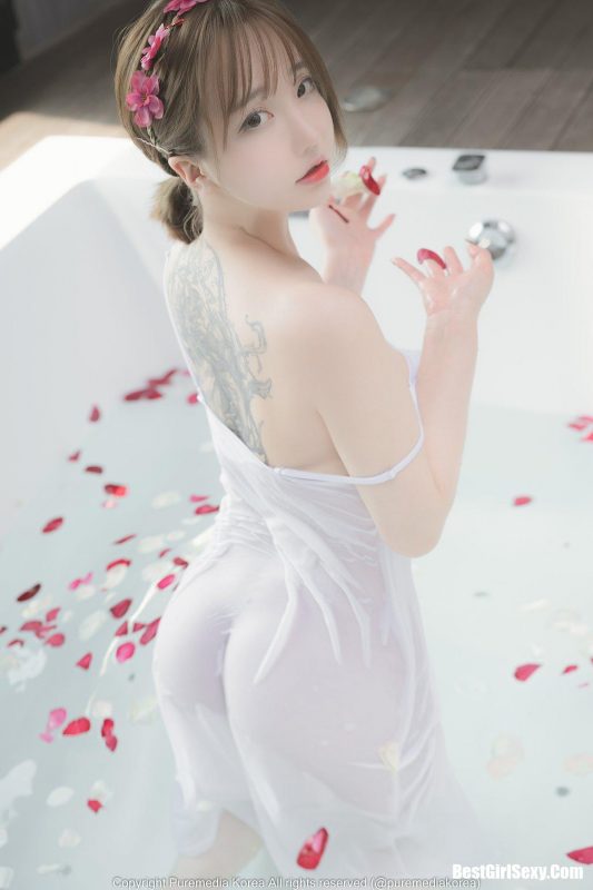 PureMedia Vol.95 Son Ye-Eun-六月图吧