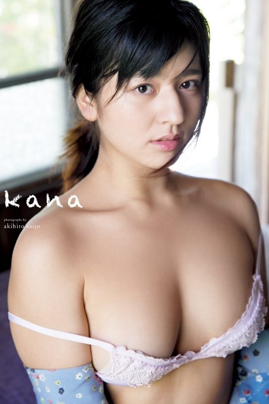 Photobook 2018-12-07 Kana Tokue 徳江かな – Kana-六月图吧