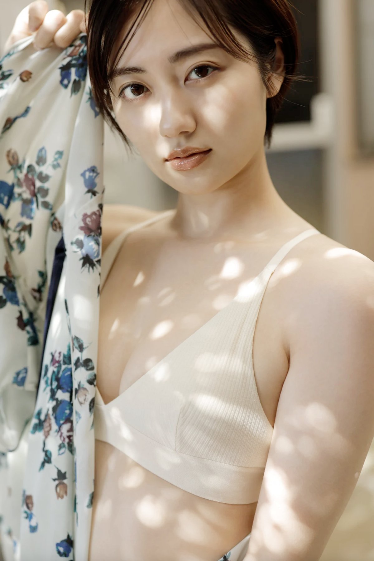 FRIDAY Kazusa Okuyama 奥山かずさ – Monthly Girl 010 マンスリーガール 010 2022-03-30 High Qulity-六月图吧