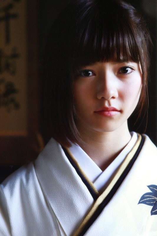 Photobook Haruka Shimazaki 島崎遥香 1st Photobook – Paruru Komaru. ぱるる、困る 2013-07-19 B-六月图吧