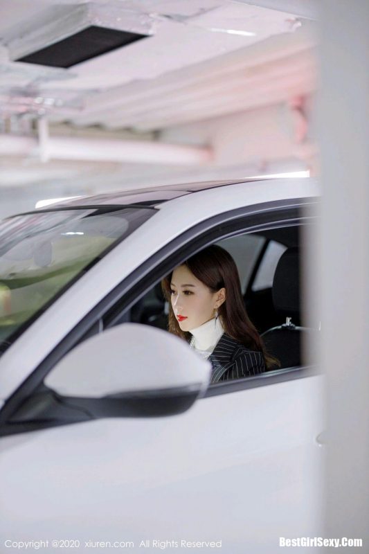 XiuRen秀人网 No.2910 Yang Zi Yan-六月图吧