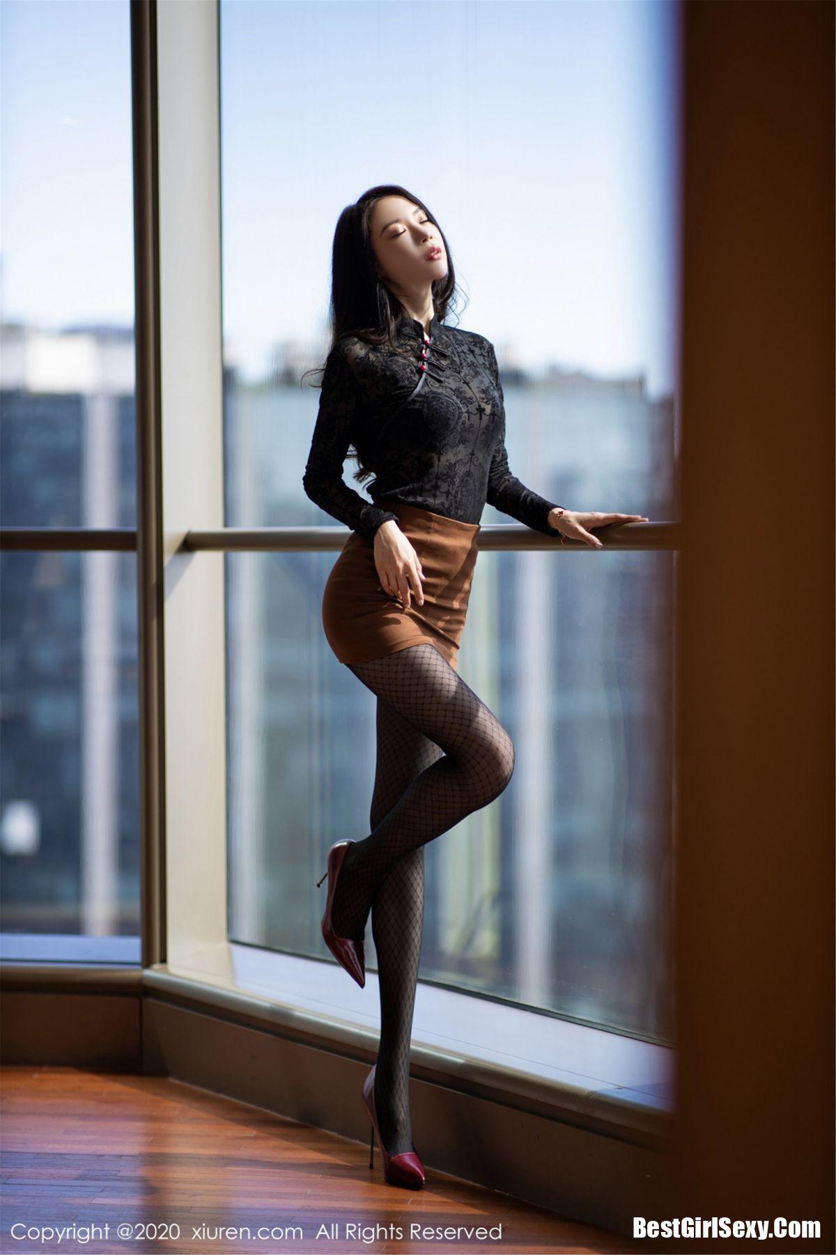 XiuRen秀人网 No.2634 Meng Xin Yue-六月图吧