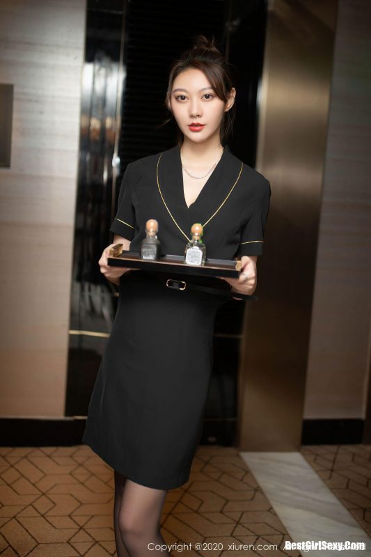 XiuRen秀人网 Vol.2464 Fu Yi Xuan-六月图吧