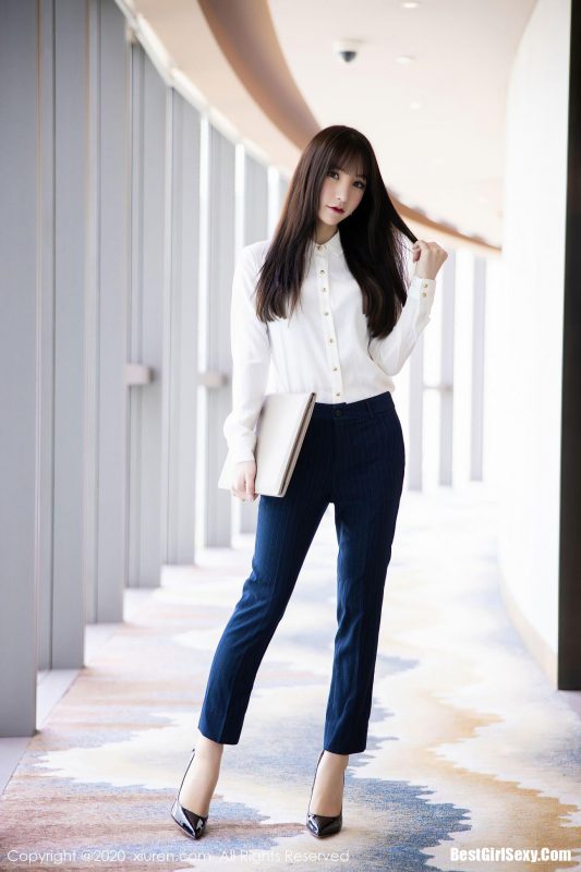 XiuRen秀人网 Vol.2356 Zhou Yu Xi-六月图吧