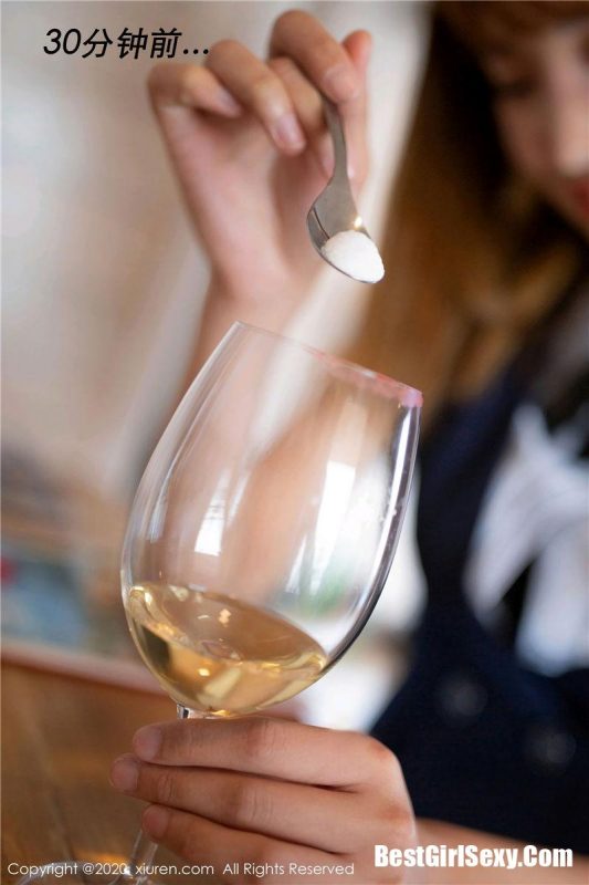 XiuRen No.2128 Jiu Shi A Zhu-六月图吧