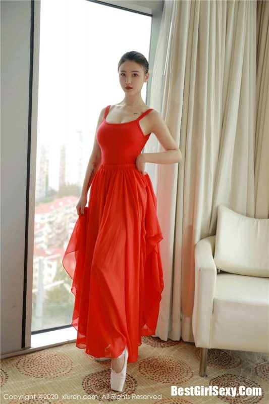 XiuRen No.2219 Xiao Bi Hu Ya-六月图吧