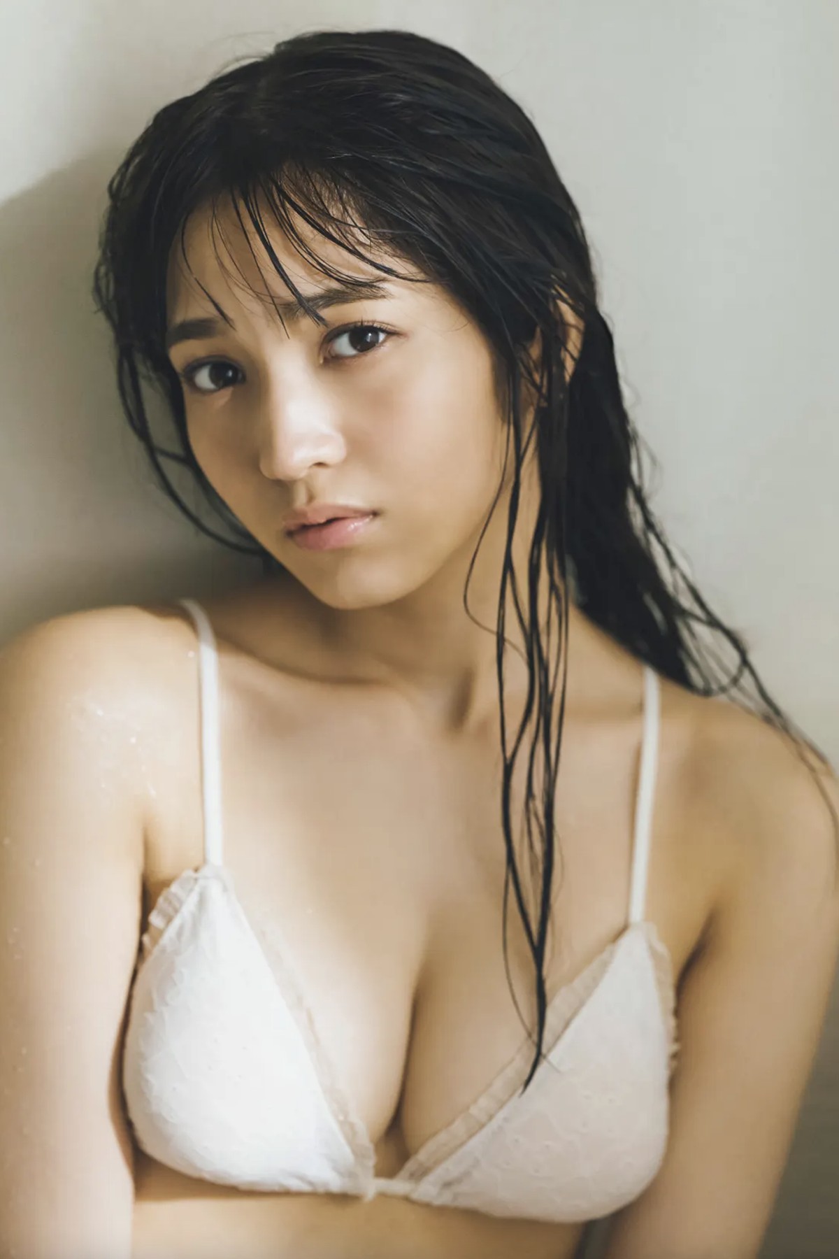 FRIDAY 2023.01.26 Nanako Kurosaki 黒嵜菜々子 – Sentimental Bare Skin-六月图吧