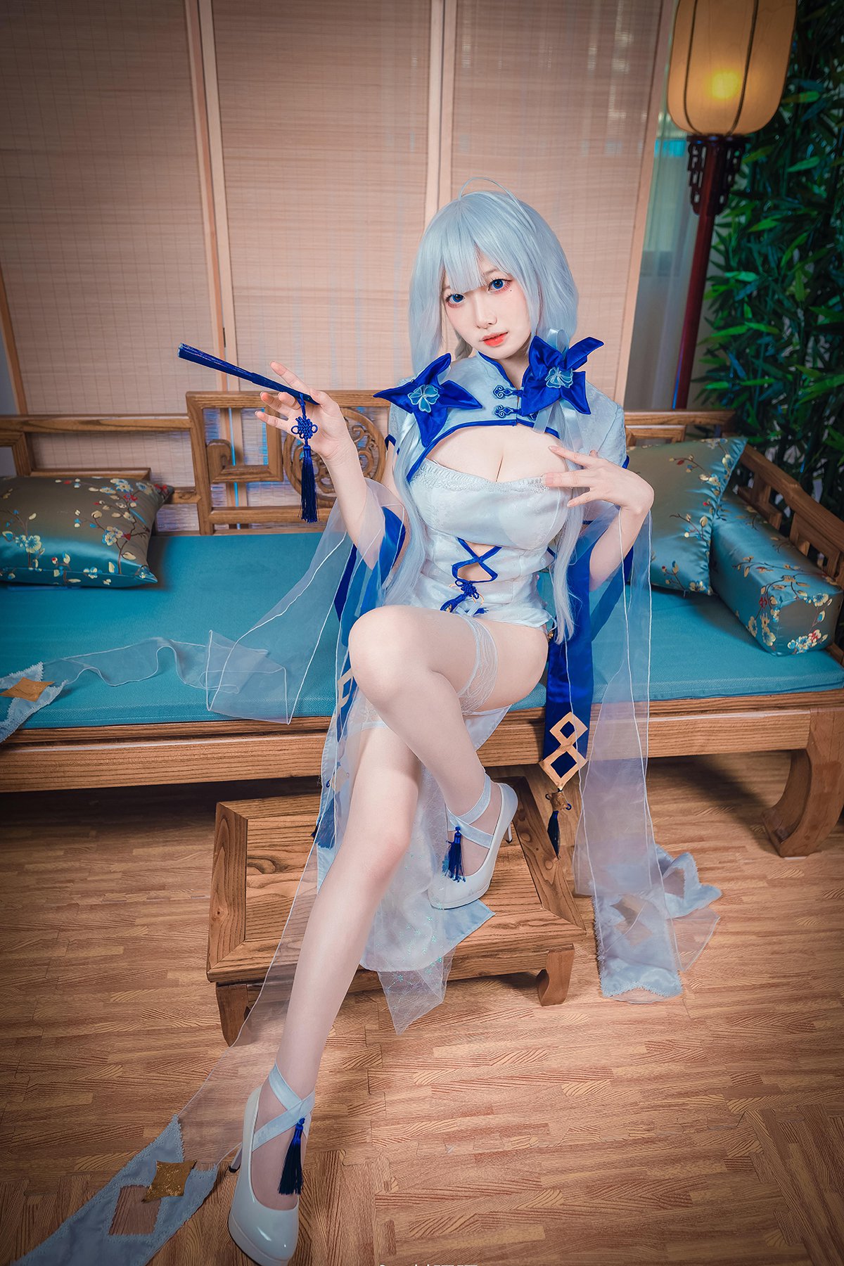 Coser@封疆疆v Vol.003 碧蓝航线 光辉cos-六月图吧