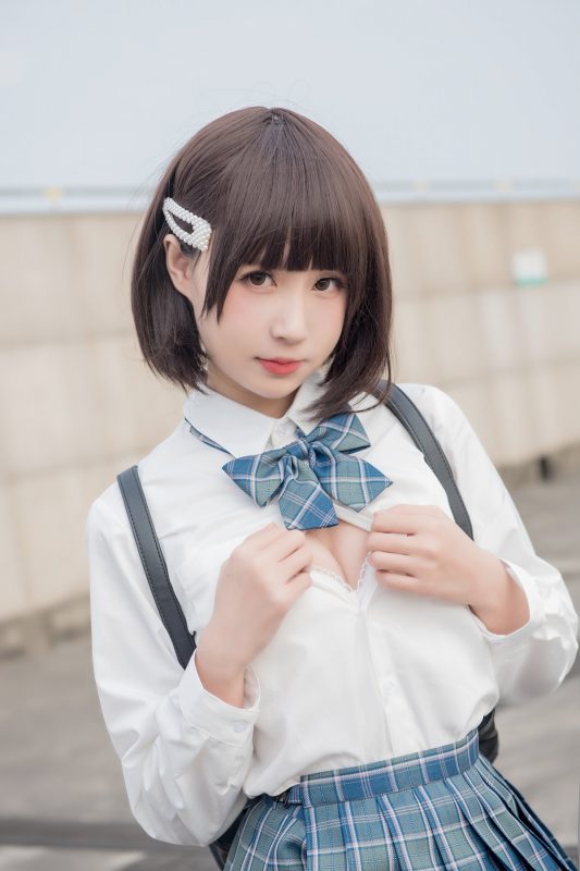 Coser@西园寺南鸽 Vol.001 少女裙底-六月图吧