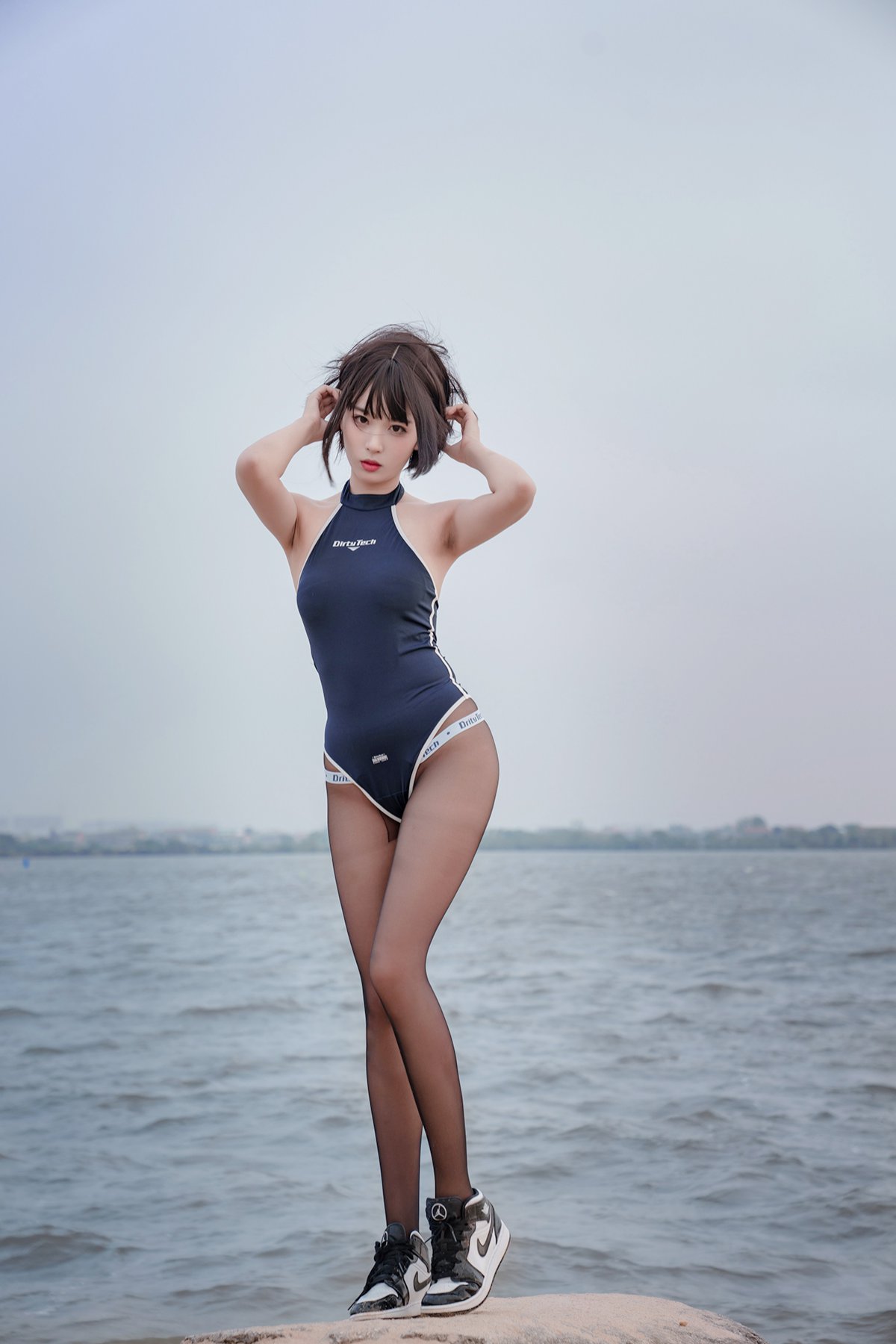 Coser@轩萧学姐 Vol.017 沙滩竞泳-六月图吧