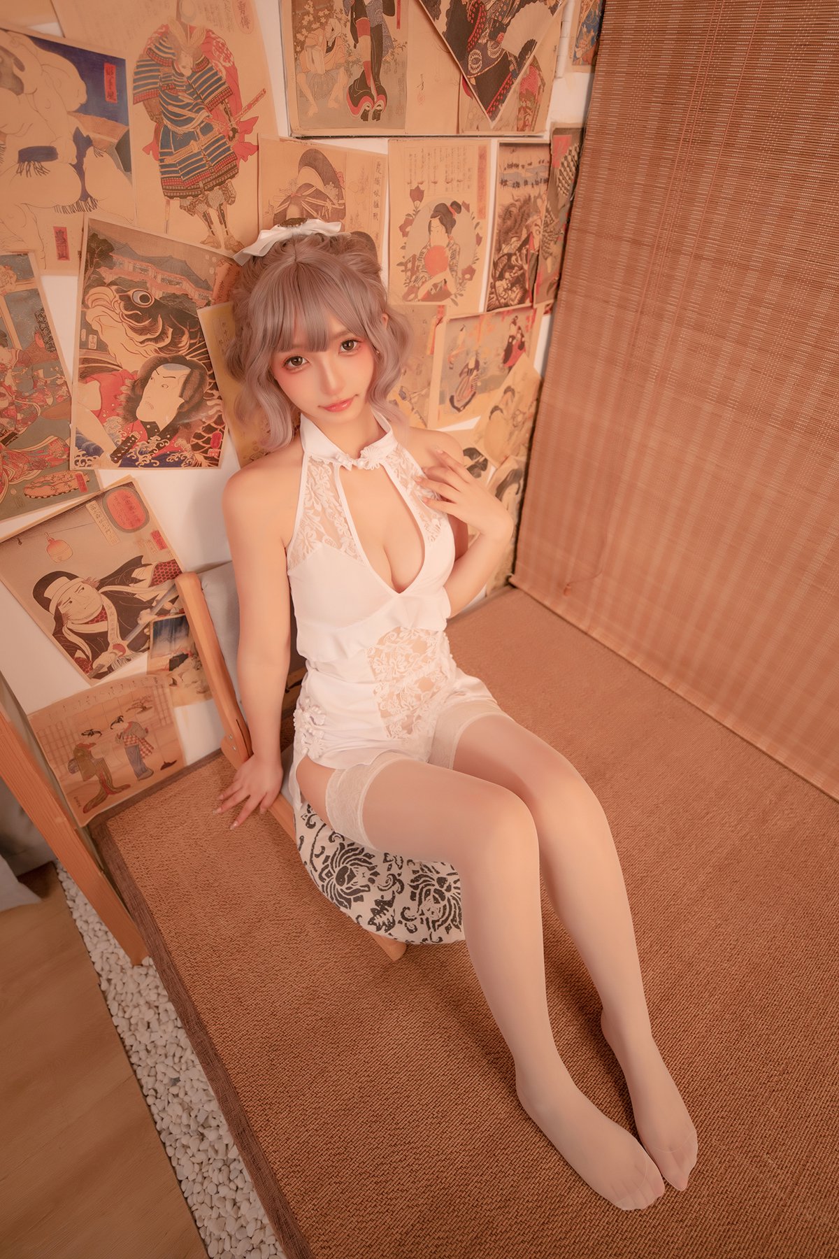 Coser@神楽坂真冬 Vol.079 白旗袍-六月图吧