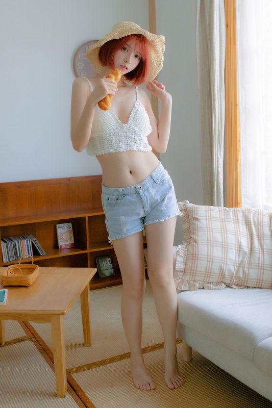 Coser@疯猫ss Vol.063 草帽女孩-六月图吧