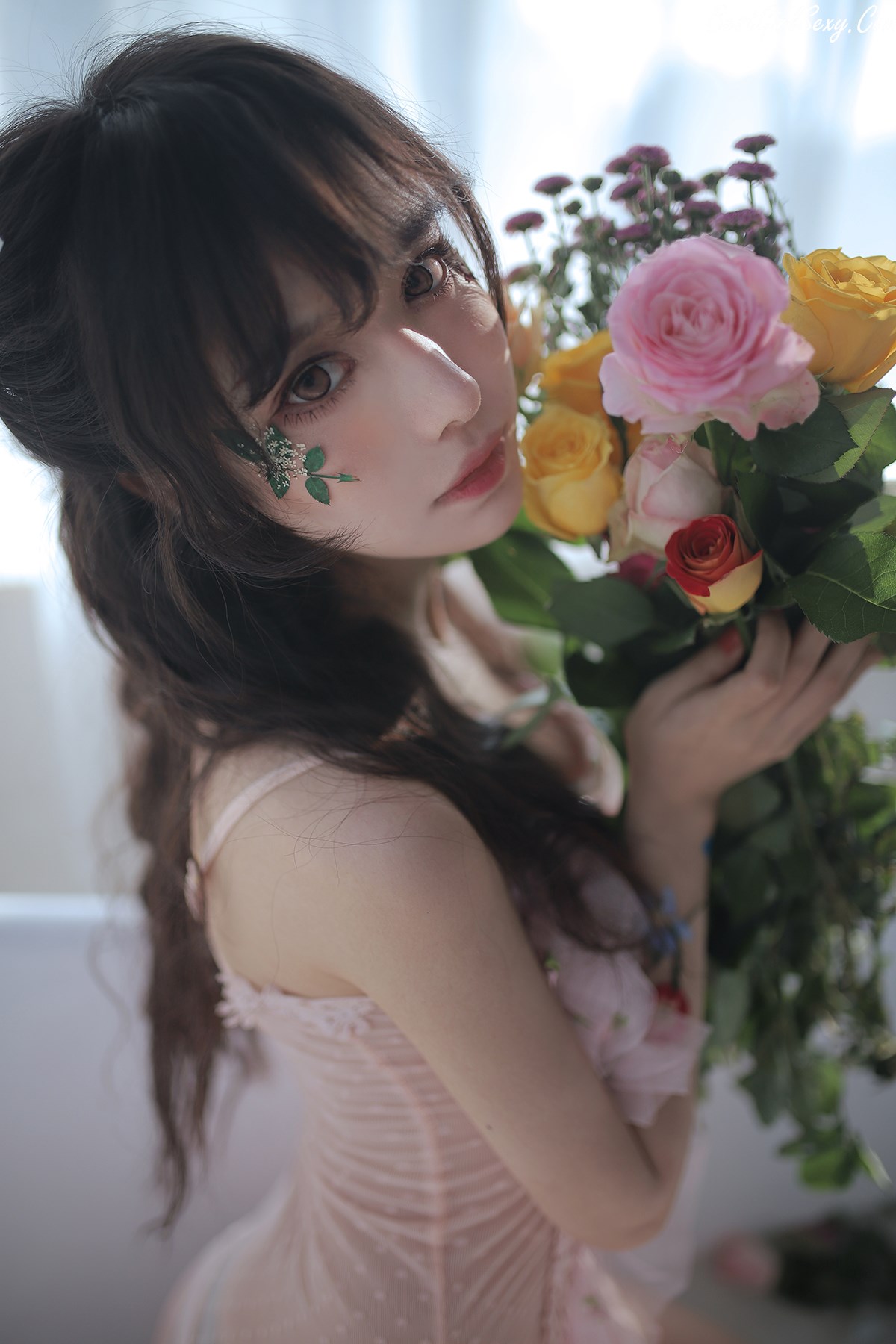 Coser@Shika小鹿鹿 Vol.071 HANA真爱版电子壁纸-六月图吧