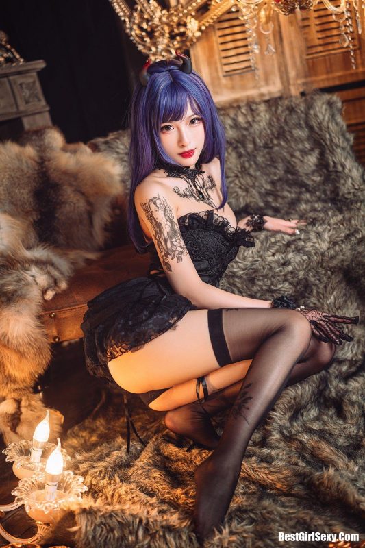 Coser@奈汐酱nice Vol.018 情趣护士装-六月图吧