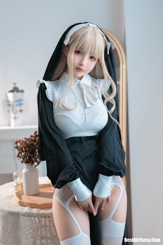 Coser@桜井宁宁 Vol.037 修女-六月图吧