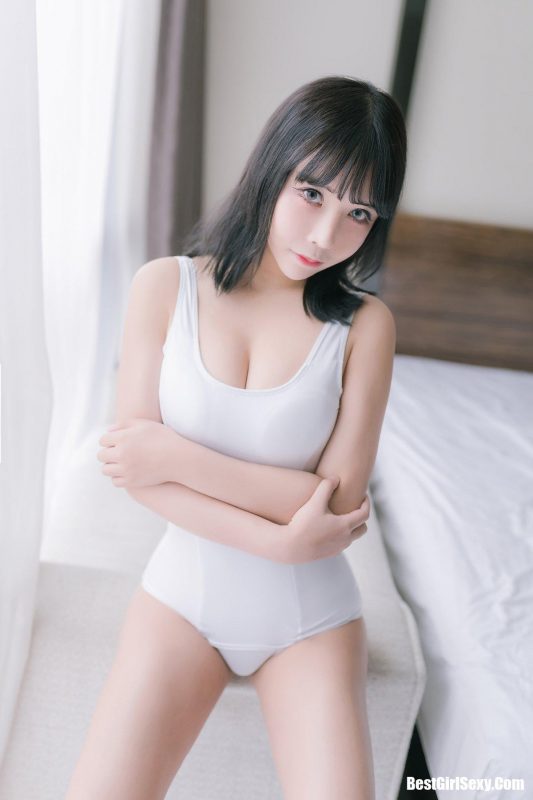 Coser@抱走莫子aa Vol.015 大姐姐-六月图吧