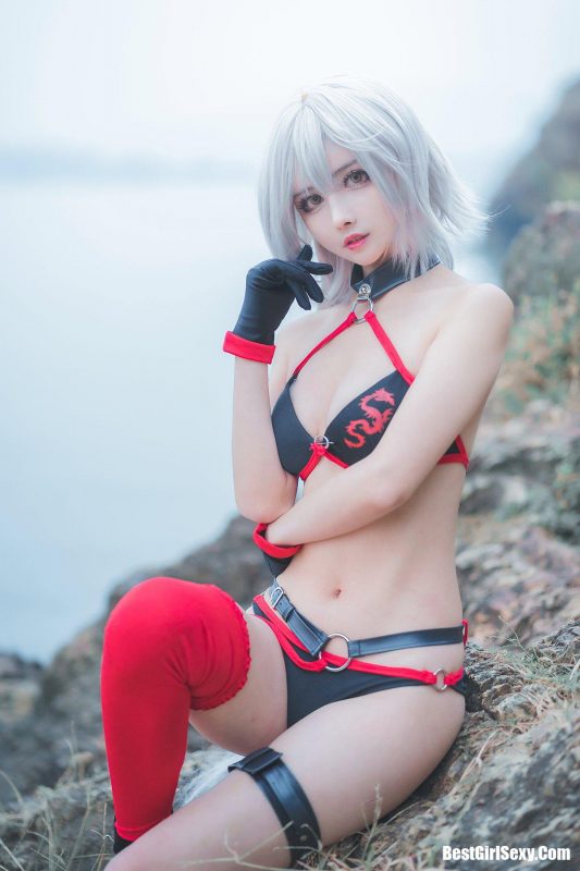 Coser@rioko凉凉子 Vol.018 泳装黑贞-六月图吧