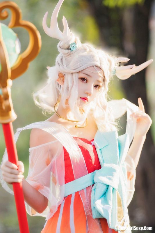 Coser@桜桃喵 小鹿-六月图吧