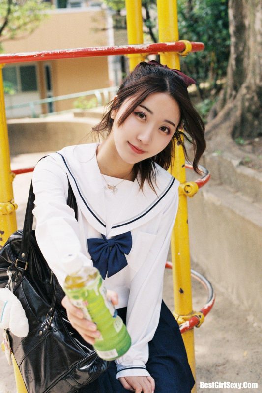 Coser@黑川 Vol.034 单马尾制服-六月图吧