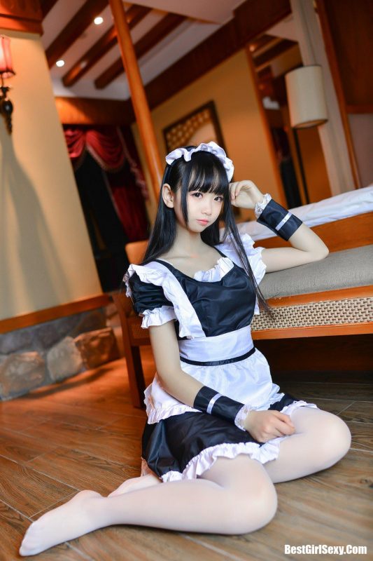 Coser@雪琪SAMA Vol.015 女仆-六月图吧