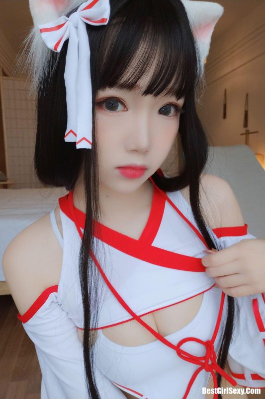 Coser@雪晴Astra Vol.006 神社の猫-六月图吧