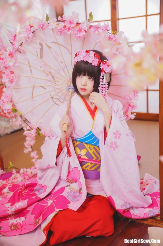 Coser@桜桃喵 Vol.032 加藤惠 和服-六月图吧