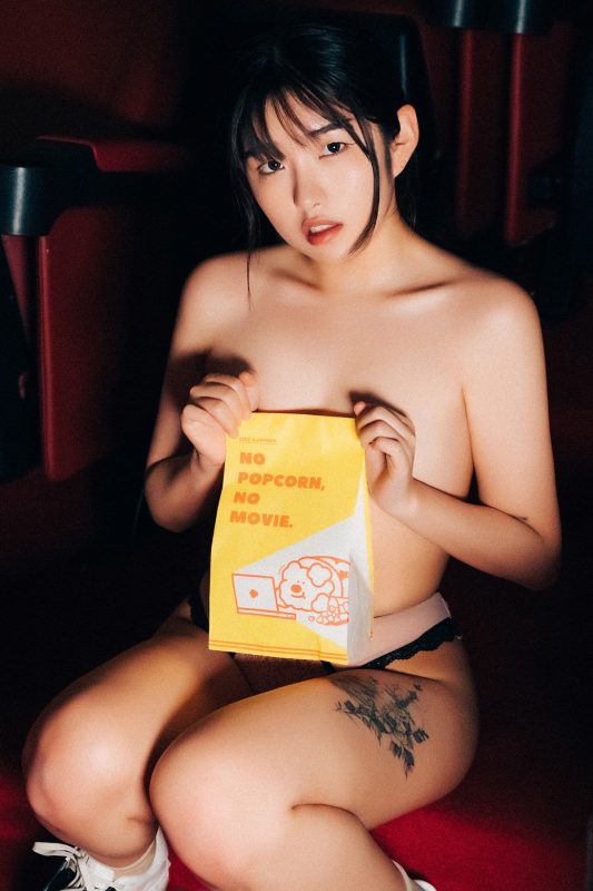 Loozy Sonson 손손 Cinema Girl S.Ver-六月图吧