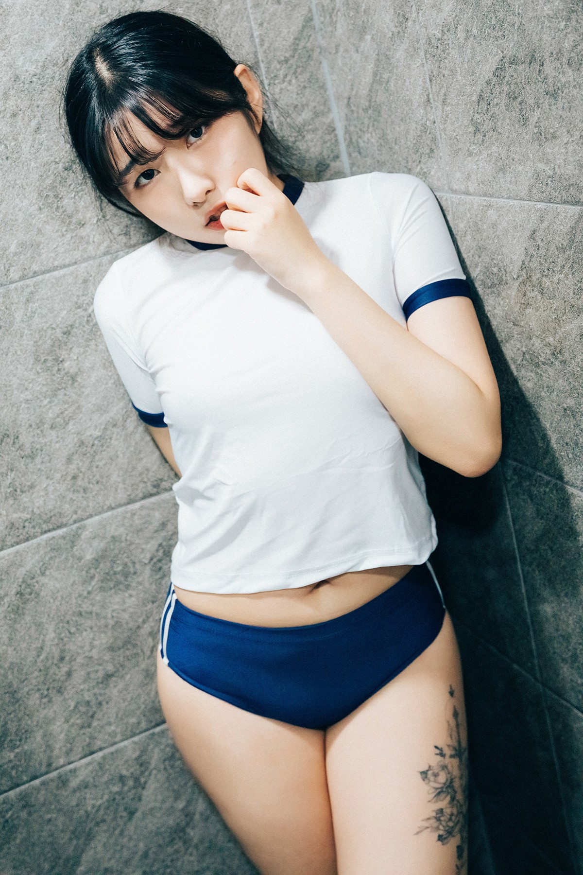 Loozy SonSon 손손 – Date At Home S Ver-六月图吧