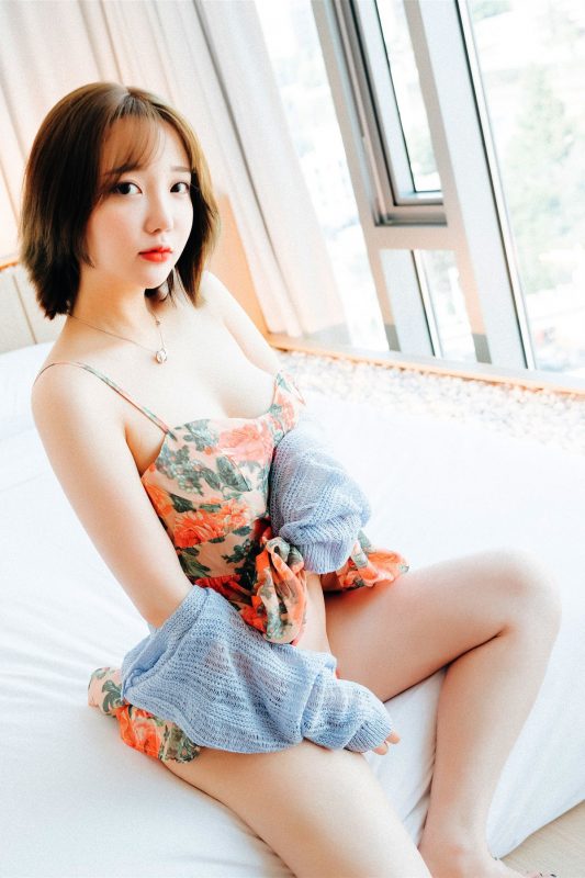 Loozy Son Ye-Eun 손예은 – Lover In Hotel Part 1-六月图吧