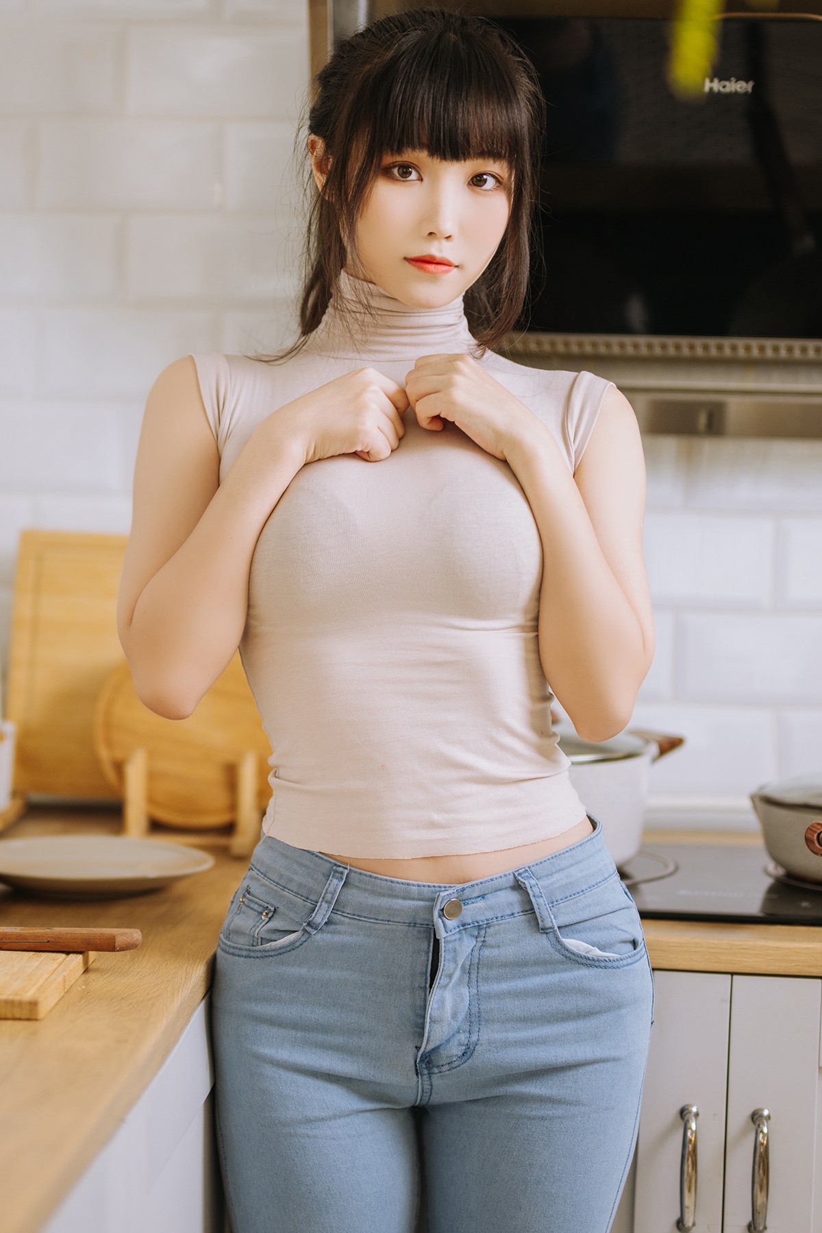 Coser@汪知子 Vol.009 姐姐的牛仔裤-六月图吧