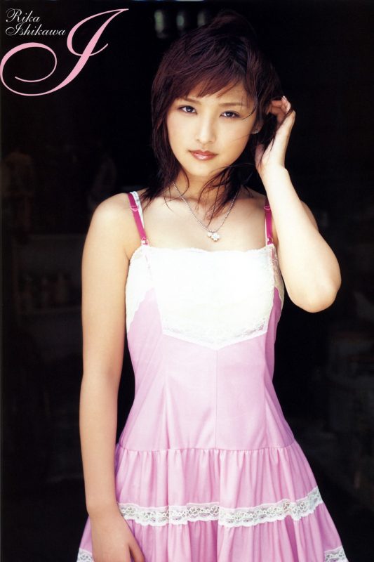 Photobook Rika Ishikawa 石川梨華-六月图吧