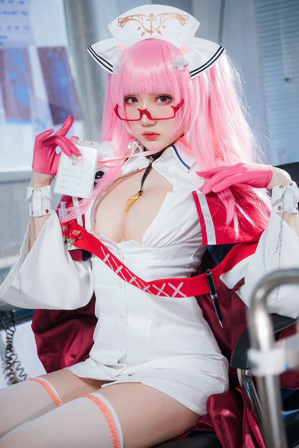 Coser@瓜希酱 – 英仙座护士-六月图吧