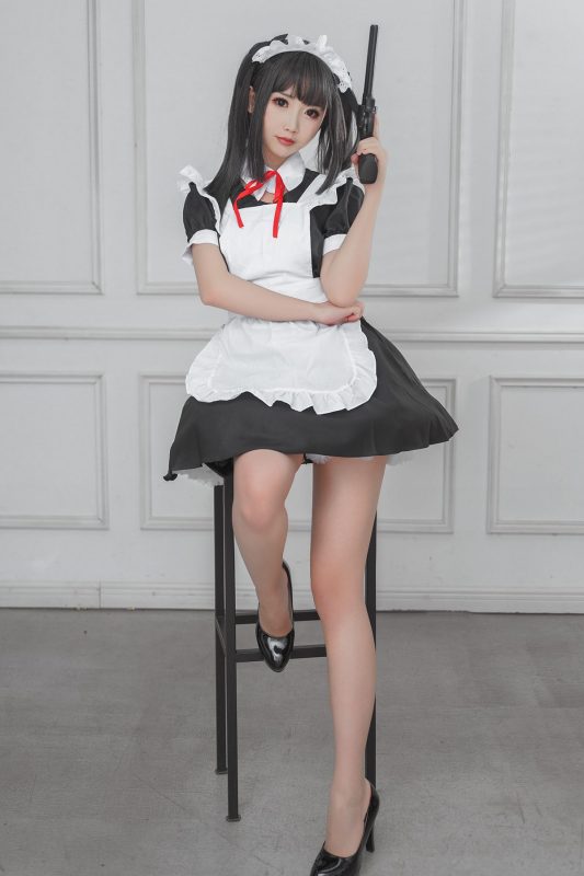 Coser@面饼仙儿 No.067 左轮女仆-六月图吧