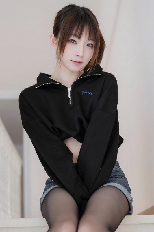 Coser@兔玩映画 Vol.056 单马尾女孩-六月图吧