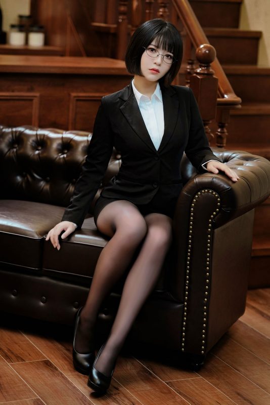 Coser@半半子 Vol.024 OL様-六月图吧