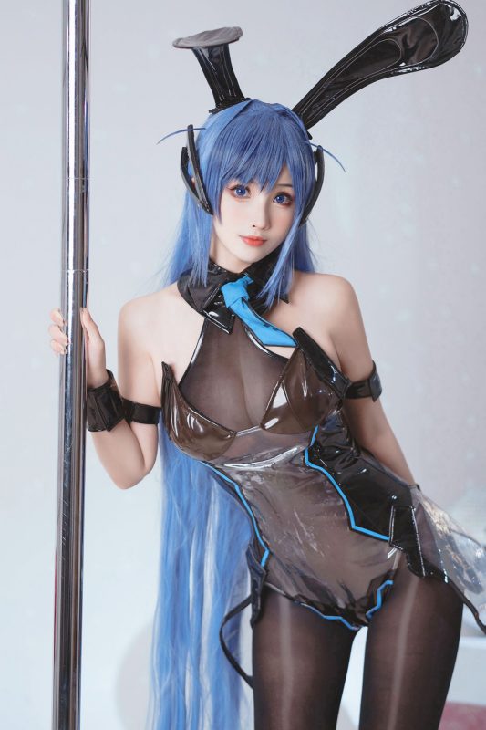 Coser@rioko凉凉子 Vol.089 花园兔女郎-六月图吧