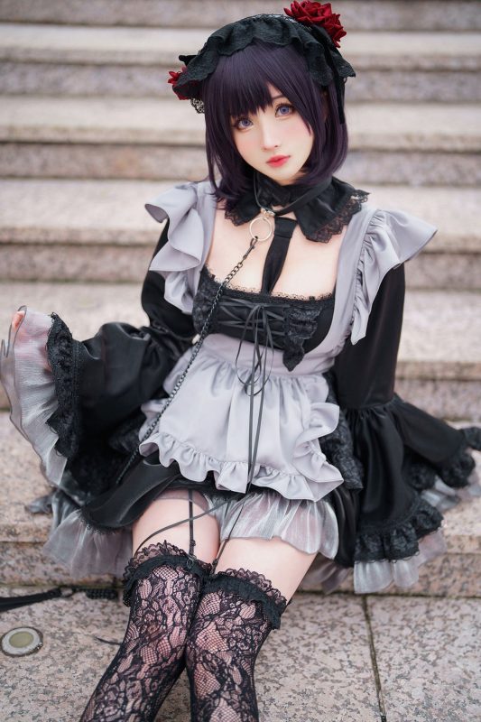 Coser@rioko凉凉子 Vol.085 更衣人偶坠入爱河 喜多川海梦cos黑江雫女仆装 漫展 game-六月图吧