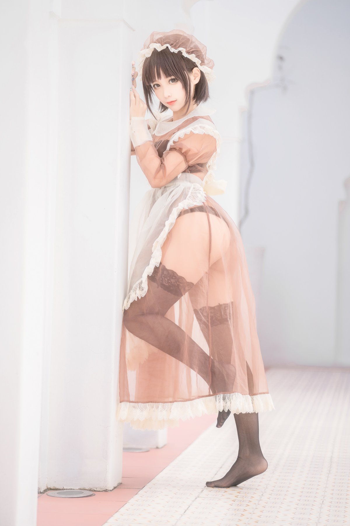 Coser@蠢沫沫 Vol.173 沫沫真爱版 纱-室外女仆-六月图吧