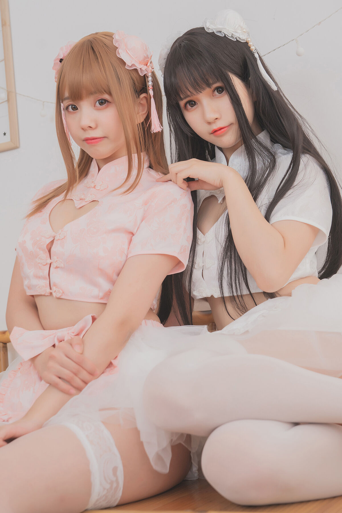 Coser@Yoko宅夏 And 小野妹子W And 白金Saki – 四人彼女 Part2-六月图吧