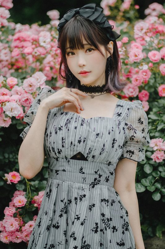 Coser@ElyEE子 Ely_eee – 雨後玫瑰-六月图吧