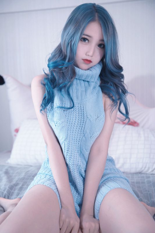 Coser@eloise软软 – 毛衣少女-六月图吧