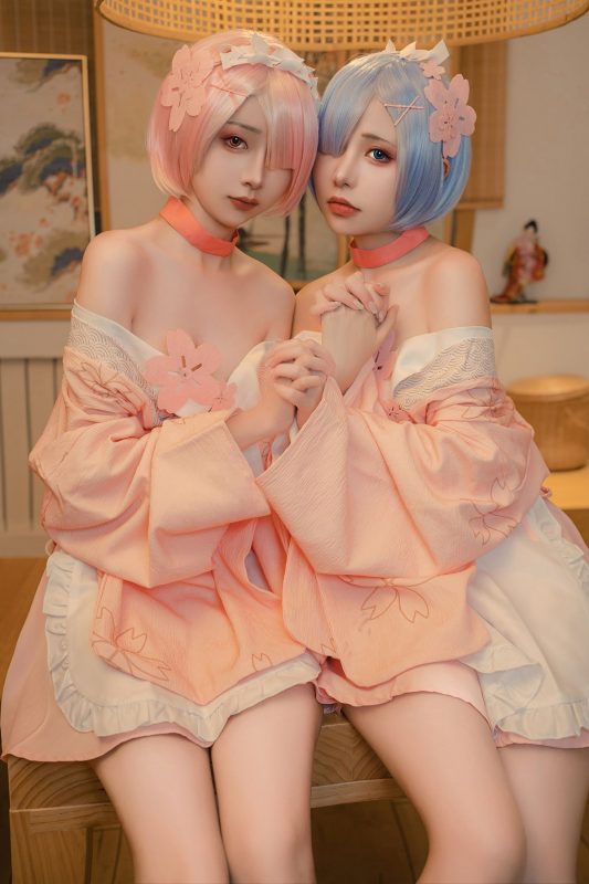 Coser@爆机少女喵小吉 Nekokoyoshi And 金鱼kinngyo – 从零开始的女体盛宴 Part1-六月图吧