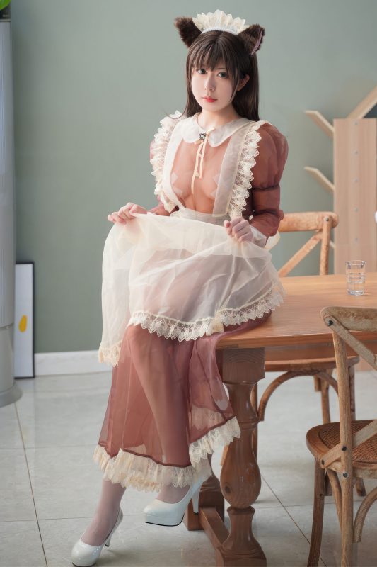 Coser@虎森森 – 棕色透明女仆-六月图吧