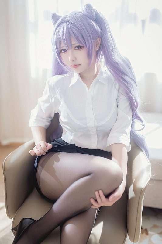 Coser@樱梨梨 – 刻晴秘书-六月图吧