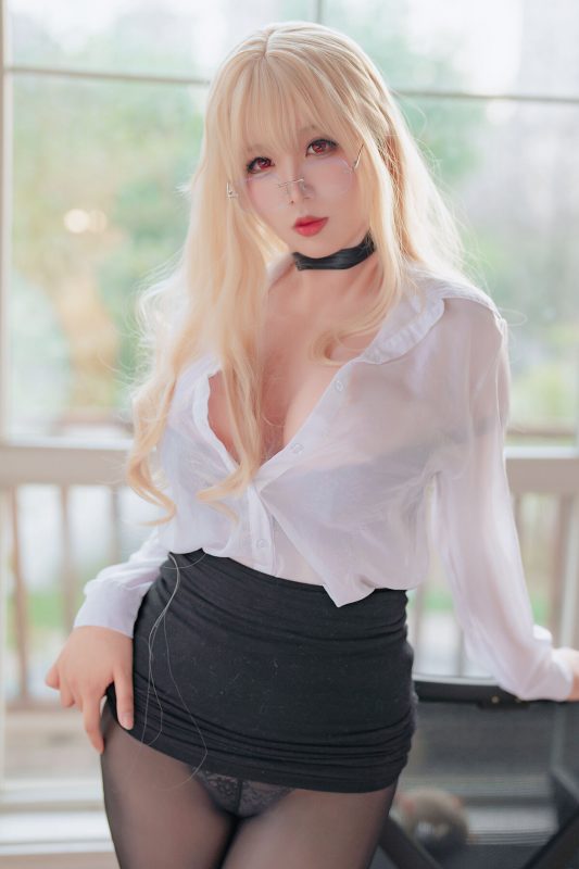 Coser@轩萧学姐 – 怨仇-六月图吧