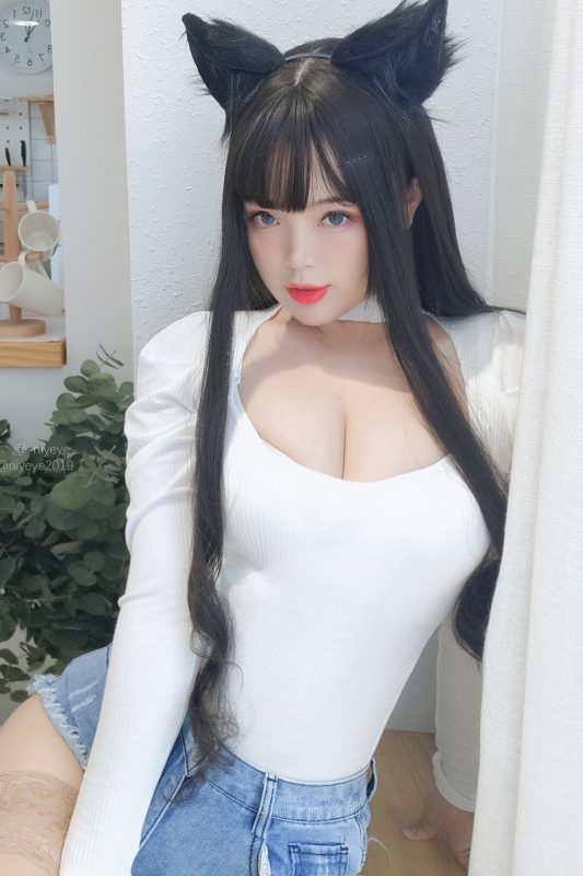 Coser@白烨 – 犬系姐姐-六月图吧