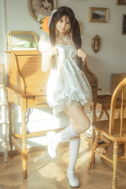 Coser@rua阮阮 – 花房 小裙子-六月图吧