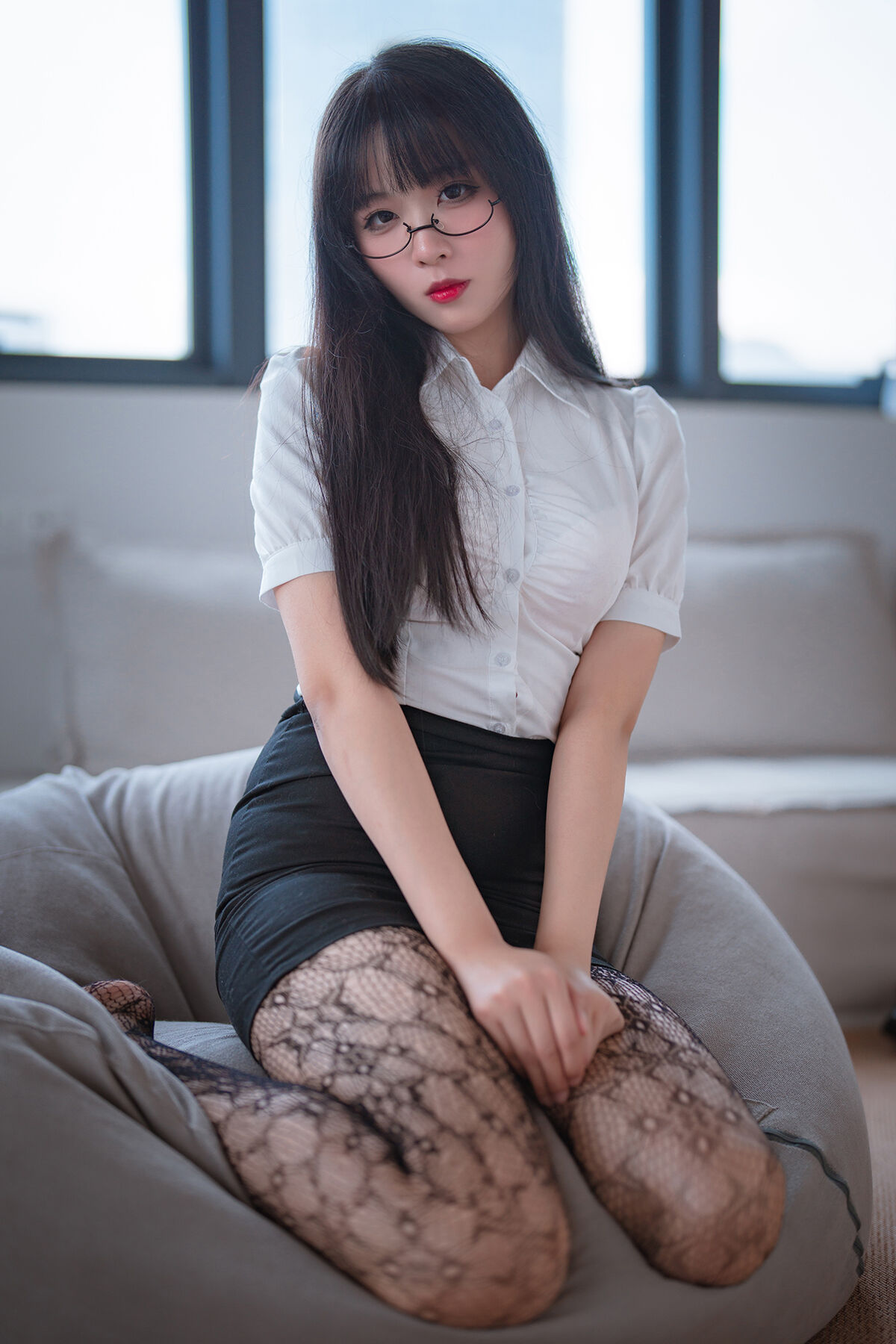 Coser@轩萧学姐 – 提花裤袜 Part1-六月图吧