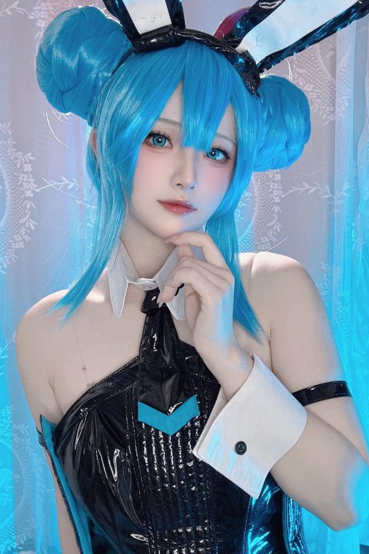 Coser@屿鱼 – 初音 兔女郎-六月图吧